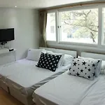G-Star Guesthouse